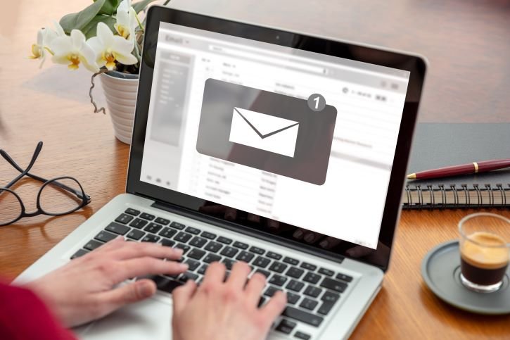 Exploring Email Marketing: Benefits and Strategies